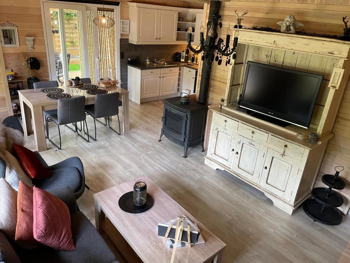 Chalet Sint ซูเทนดาล ภายนอก รูปภาพ