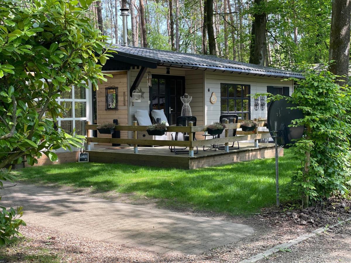Chalet Sint ซูเทนดาล ภายนอก รูปภาพ