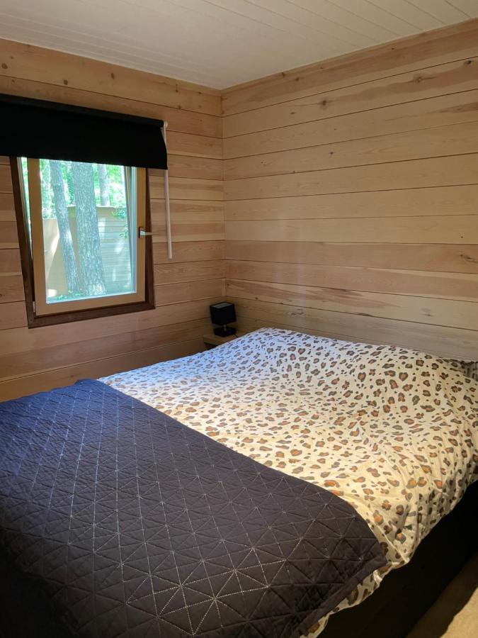 Chalet Sint ซูเทนดาล ภายนอก รูปภาพ